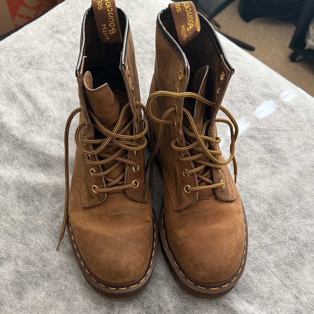 Vintage Dr. Martens Brown 1460 8 Eye Combat Boots